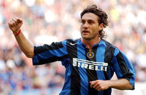 Legendary Italian striker Christian Vieri planning to make playing comeback in China