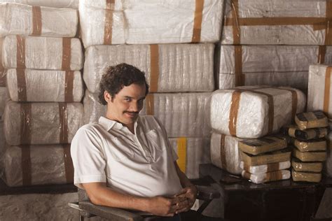 Narcos TV show on Netflix: season 2