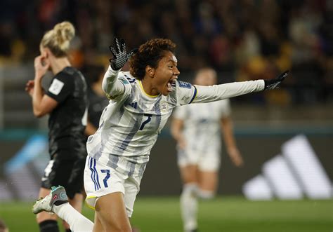 Sarina Bolden scores the Philippines' first-ever goal in the FIFA Women ...