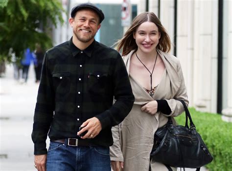 Charlie Hunnam Ignored His Girlfriend for Months: Find Out How He Made It Up to Her | E! News