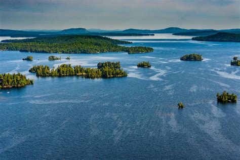 12 of the Best and Most Beautiful Lakes in Maine - Flavorverse