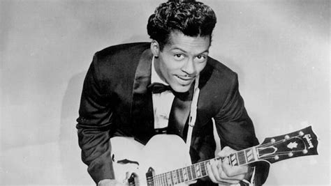 Remembering Chuck Berry, a rock 'n' roll pioneer - CBS News