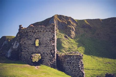 Kinbane Castle (Ballycastle) : 2021 Ce qu'il faut savoir pour votre visite - Tripadvisor