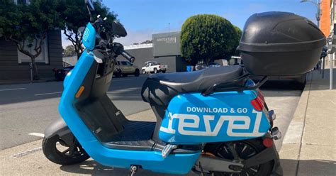 Revel Electric Moped Ridesharing To End in San Francisco