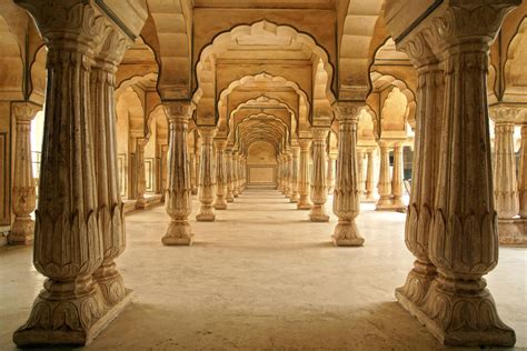 Top 10 Tourist Attractions In India