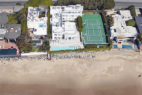 Oracle’s Larry Ellison drops $48M on Carbon Beach mansion designed by ...