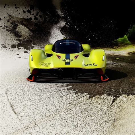 Aston Martin Valkyrie AMR Pro is a Futuristic Track Beast