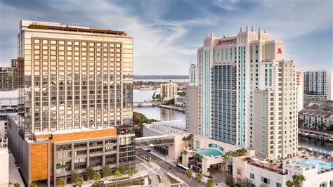 Romantic Hotels in Tampa | Marriott Water Street Tampa Collection