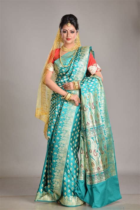 Designer benarasi silk saree in emerald green color. | Bengali saree, Indian bridal outfits ...