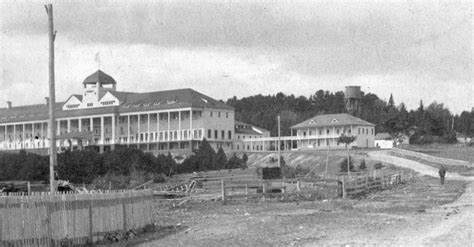 Hotel History in Mackinac Island, Michigan - Grand Hotel