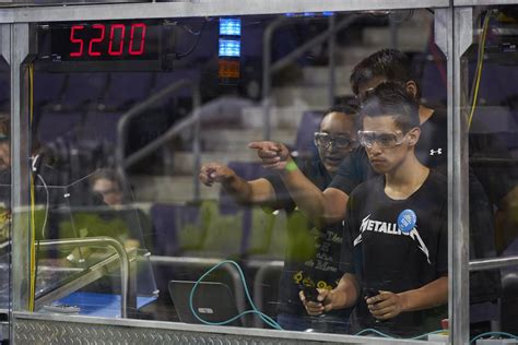 Slideshow: FIRST Robotics Competition - GCU Today