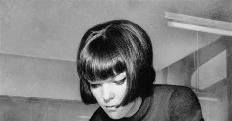 Mary Quant, British fashion revolutionary, dies at 93 | PressNewsAgency