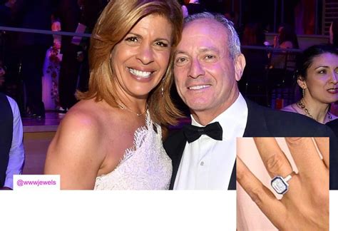 All the details on Hoda Kotb's epic engagement ring | Hoda kotb, Today ...