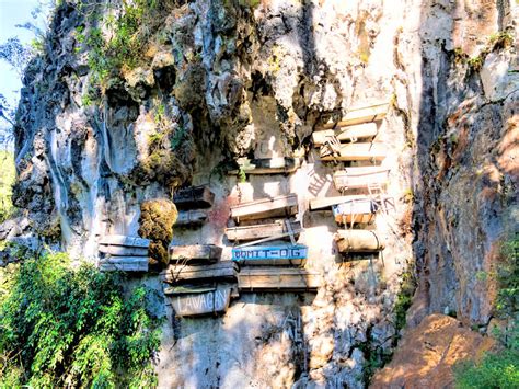 Visiting the Hanging Coffins in Sagada, Philippines: The Ultimate Guide - Mapping Megan