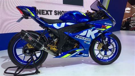 Inspirasi Spesial GSX R150 Modified, Stiker Motor