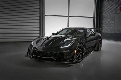 O Chevrolet Corvette ZR1 2019 é mais rápido que o Ford GT no VIR ...