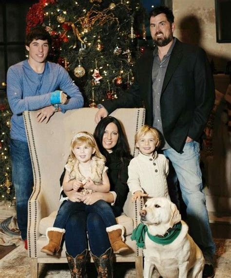 Marcus luttrell and his family. Christmas 2015 | Marcus luttrell, Family photos, Lone survivor