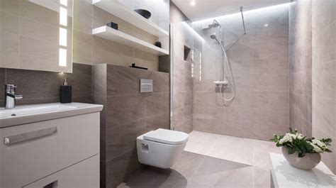 Porcelain vs Ceramic Tiles: What is the Best Tile for Bathrooms