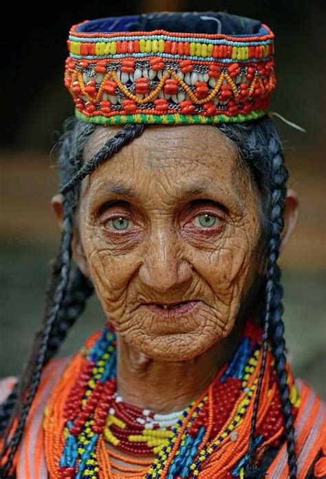 Kafiristan , Kalasha | Interesting faces, Old faces, Kalash people