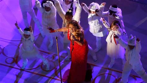 Mariah Carey Christmas tour coming to Toronto | CTV News