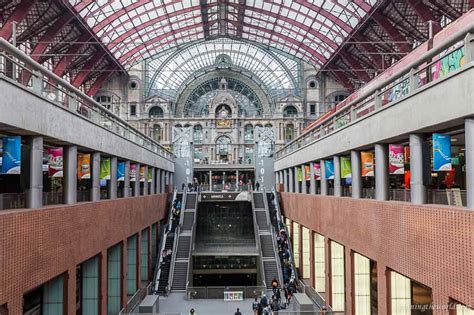 Highlights of Antwerp Central Station | Pinningtheworld.com