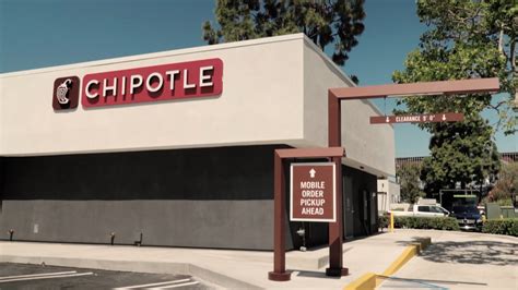 How to use Chipotle’s drive thru at new Mississippi location | Biloxi ...