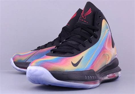 Nike Hyperflight Max Hologram - Tag | SneakerNews.com