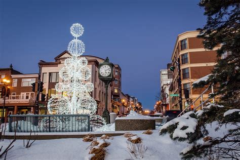 Downtown Decorations, Inc.: Dartmouth, Nova Scotia