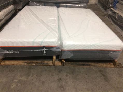 Tempur-Pedic ProAdapt Firm Split King (2 Twin XLs) Mattress Only - Tampa Bay Mattresses