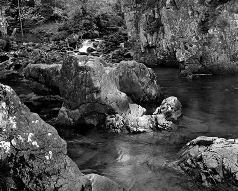 Rocks in river – Stephen Batey Fine Art Photography