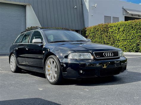 A Holy Grail Audi Avant RS4 Euro Wagon - eBay Motors Blog