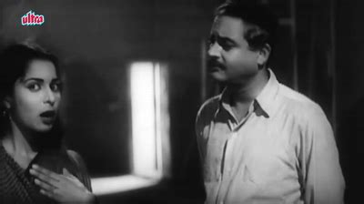 Guru Dutt And Waheeda Rehman Best Scenes - Kaagaz Ke Phool on Make a GIF