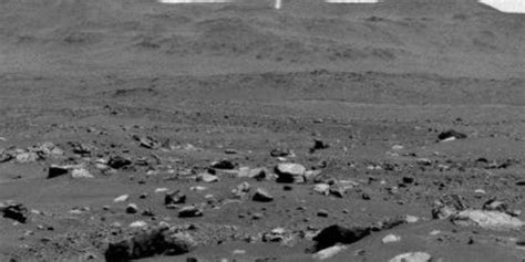 NASA’s Mars rover records mile-high dust devil moving across Red Planet ...