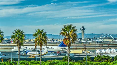 Los Angeles International Airport [LAX] - Terminal Guide