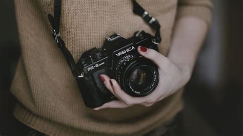Free Images : hand, person, woman, technology, photography ...