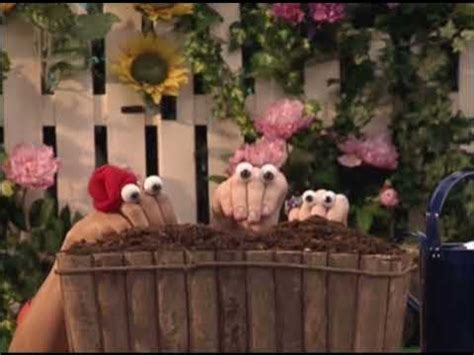 Paramount DVD Website Clip: Oobi Garden Day and Other Episodes - YouTube