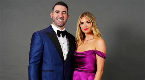 Kate Upton Looks Gorgeous Celebrating Hubby Justin Verlander’s Cy Young ...