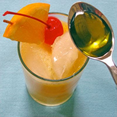 Harvey Wallbanger Cocktail - SippitySup