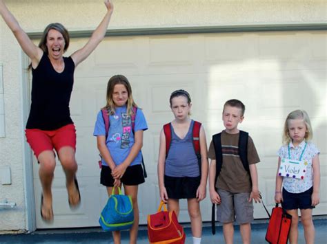 22 Funny Back To School Pictures Every Parent Can Relate Too