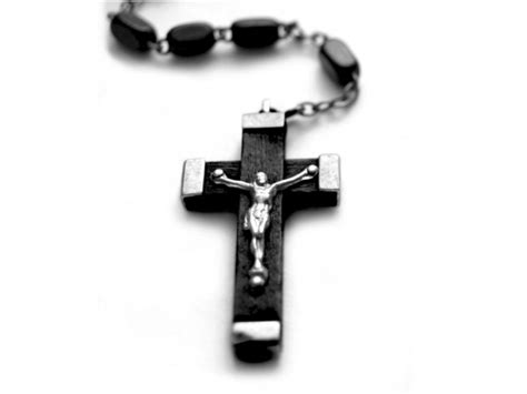 Jesus On The Cross - Jesus Wallpaper (24749131) - Fanpop