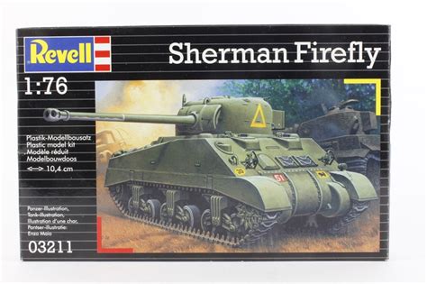 Revell 03211 Sherman Firefly Model Kit