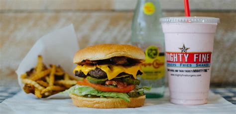 Mighty Fine Burgers, Fries & Shakes