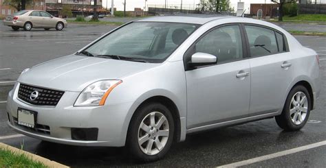 Nissan Sentra - Information and photos - MOMENTcar