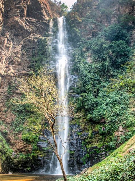 20 FAMOUS Waterfalls In Africa You Have To See To Believe