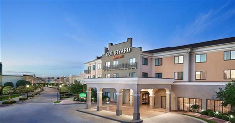 Courtyard Shreveport-Bossier City/Louisiana Boardwalk from $132. Bossier City Hotel Deals ...