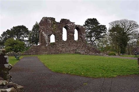 Egremont Castle (England): Address, Top-Rated Ancient Ruin Reviews - Tripadvisor