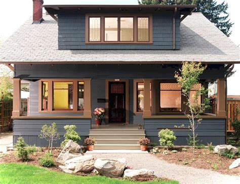 Awesome Cottage Exterior Colors Schemes Ideas063 | Craftsman bungalows ...