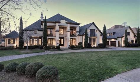 Luxury Homes for Sale in Charlotte NC