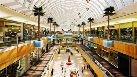 Top 10 US Shopping Malls : Shopping : Travel Channel | Travel Channel