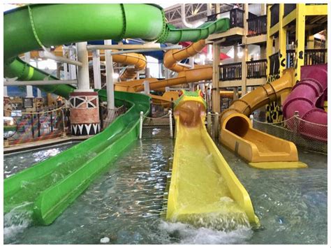 Kalahari vs Wilderness: Best Indoor Water Parks In Wisconsin Dells USA ...